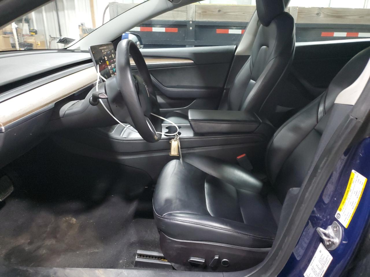 2022 Tesla Model 3 - Image 7