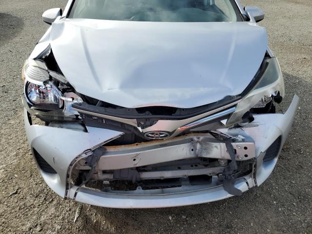 2015 Toyota YARIS - Image 11