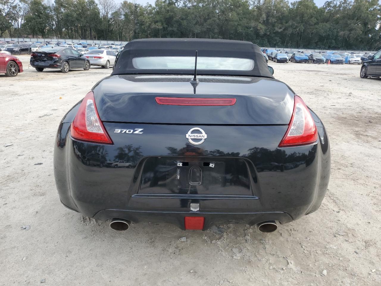 2015 NISSAN 370Z BLACK - Image 6