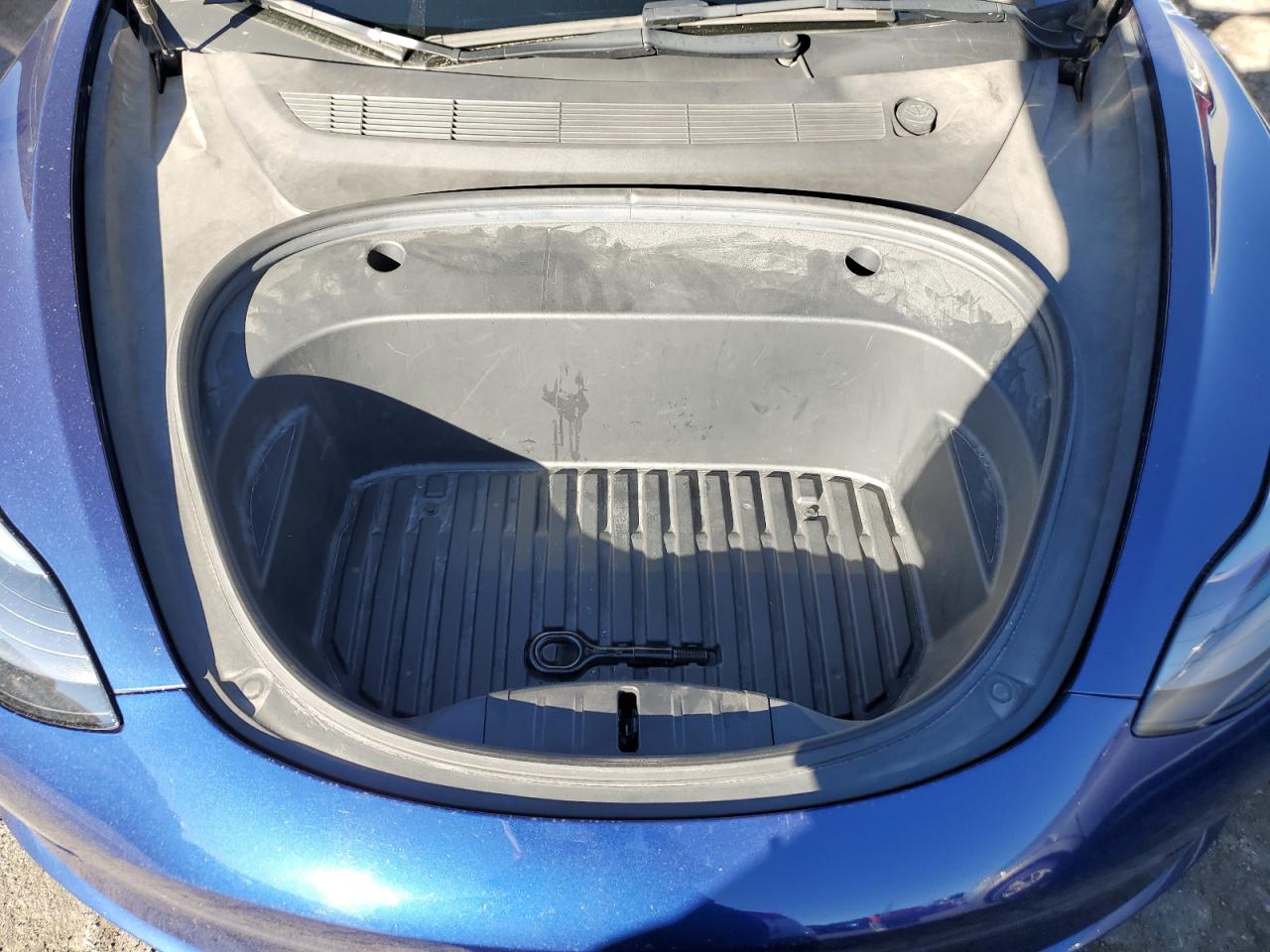 2023 TESLA MODEL 3 - Image 11