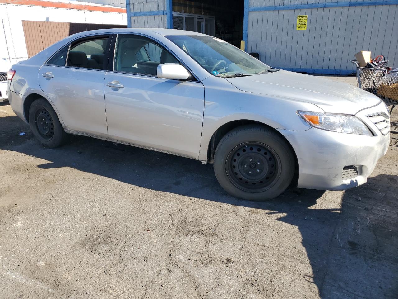 2011 Toyota Camry - Image 4