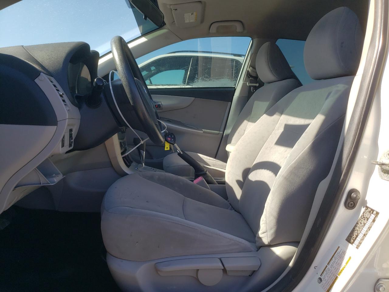 2013 TOYOTA COROLLA - Image 7