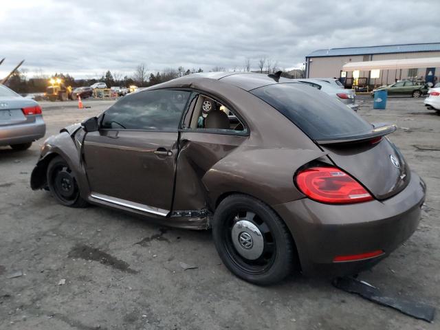 2016 Volkswagen BEETLE - Image 2