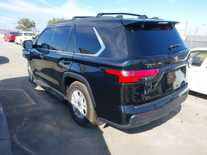 2025 Toyota Sequoia - Image 3