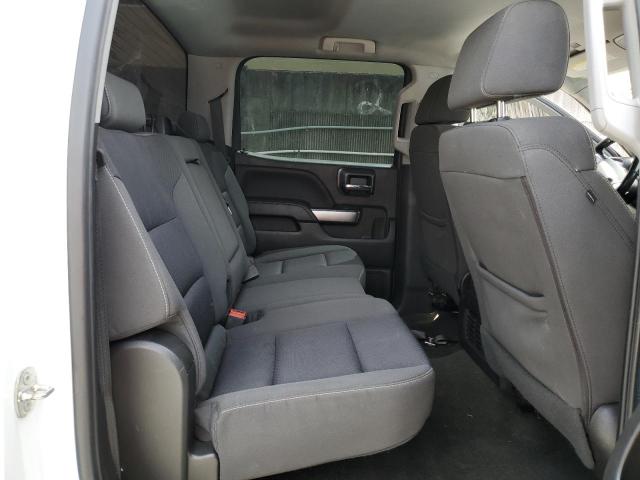 2018 Chevrolet SILVERADO - Image 10