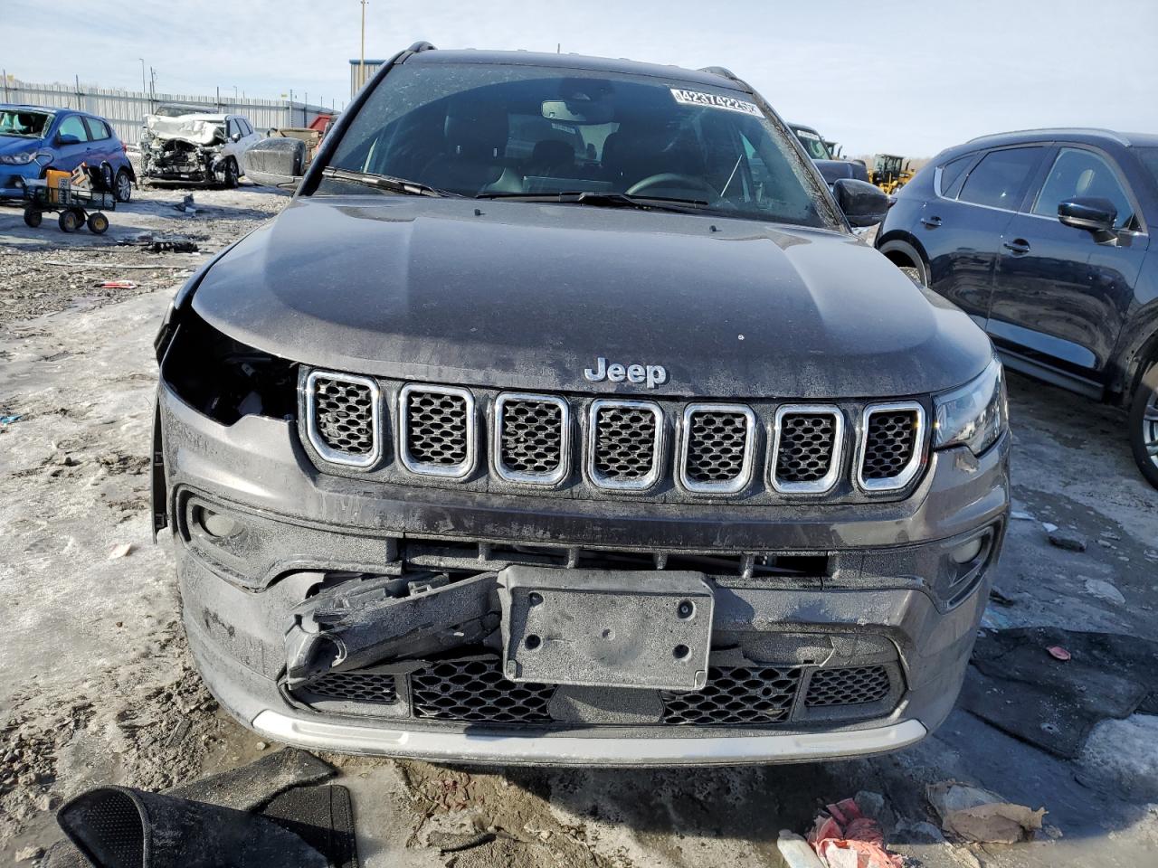 2024 Jeep Compass - Image 5
