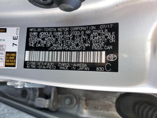 2017 Toyota PRIUS - Image 12