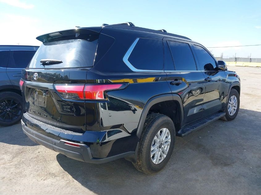 2025 Toyota Sequoia - Image 4