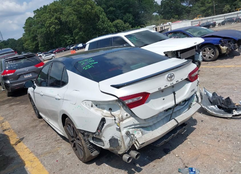 2018 Toyota Camry - Image 4
