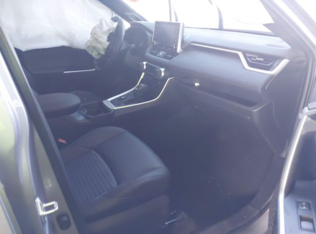 2021 Toyota RAV4 Hybrid - Image 5