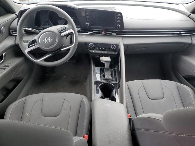 2022 Hyundai Elantra - Image 8