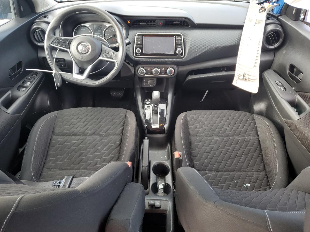 2021 Nissan Kicks - Image 8