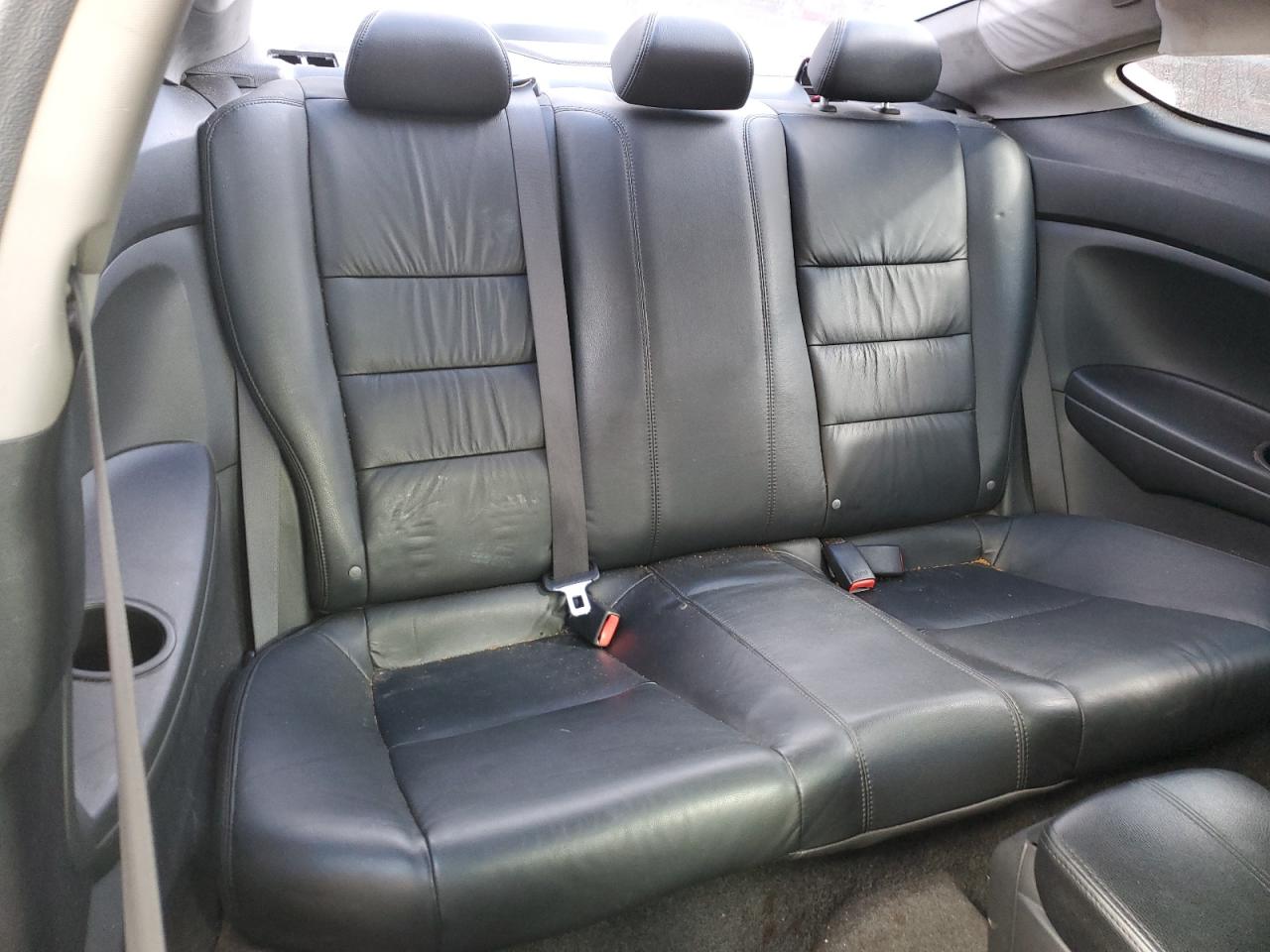 2009 Honda Accord - Image 10