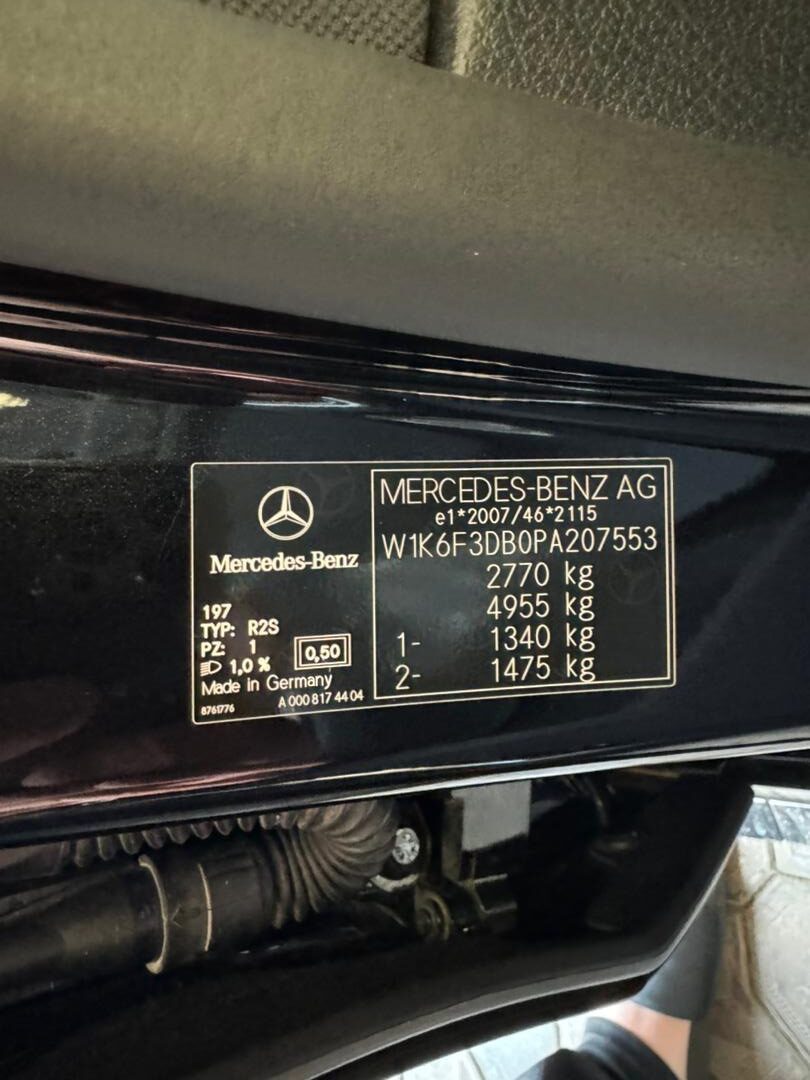 2023 Mercedes-Benz S400D - Image 11