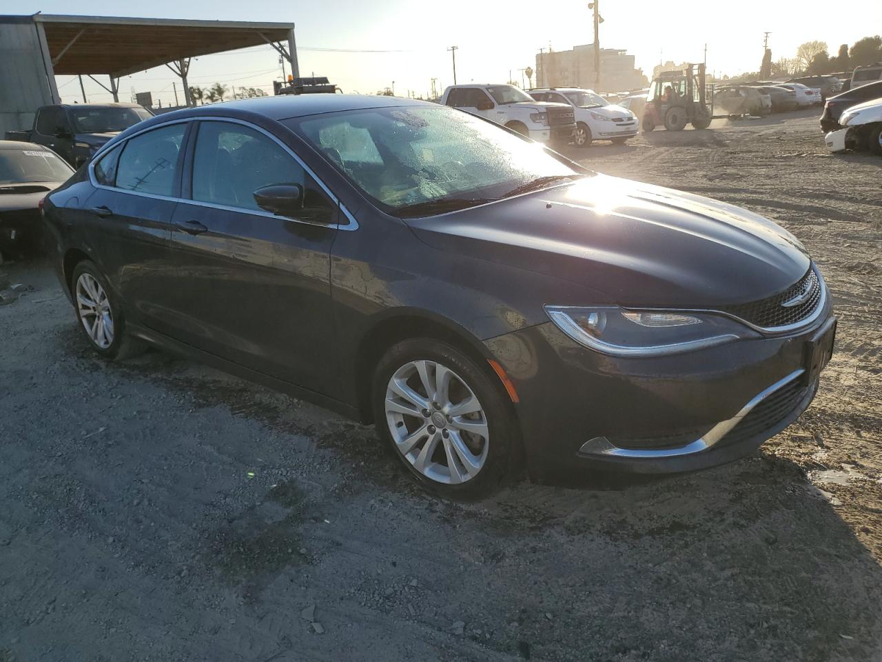 2017 Chrysler 200 - Image 4