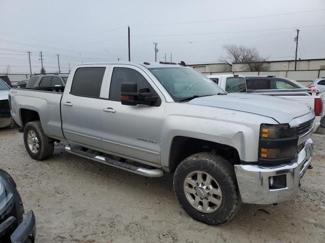 2015 Chevrolet SILVERADO - Image 4