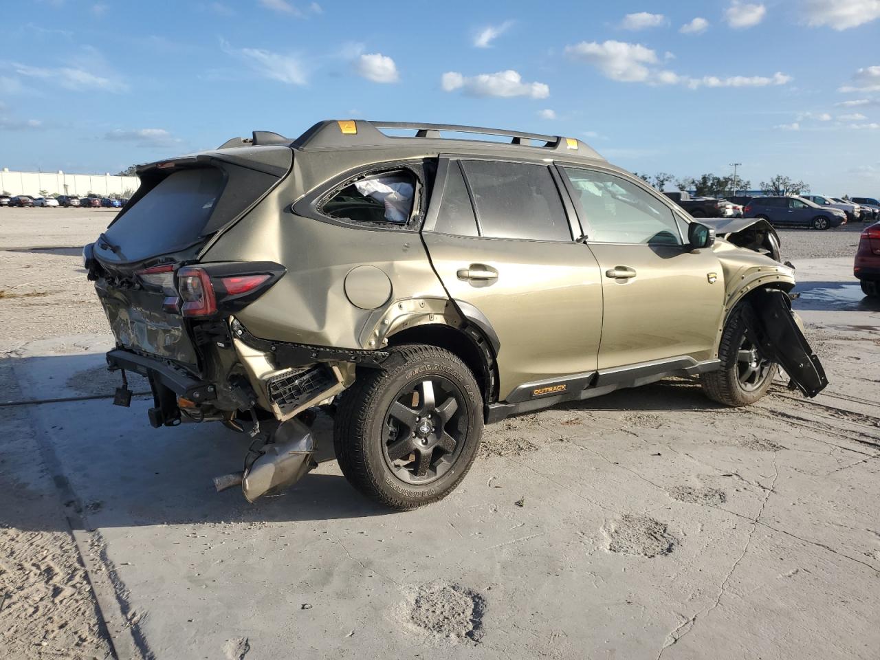 2024 Subaru Outback - Image 3