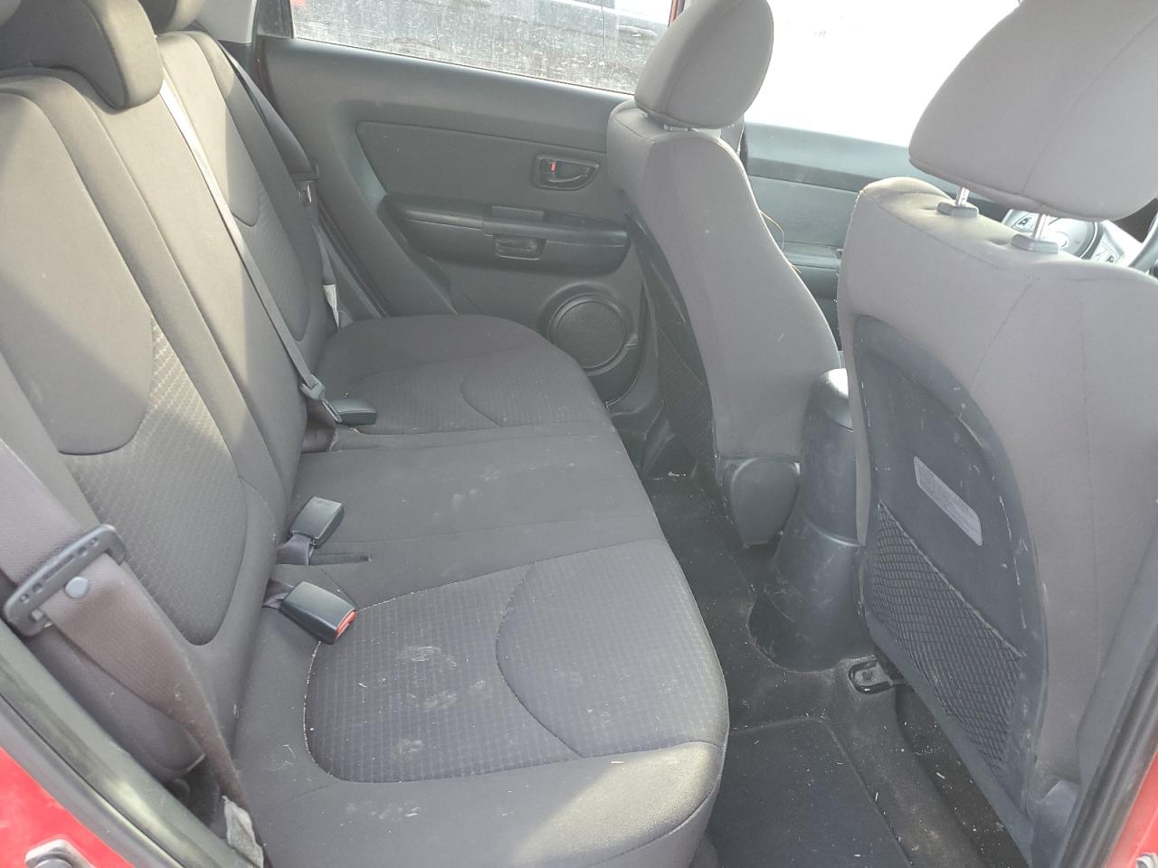2013 KIA SOUL - Image 11