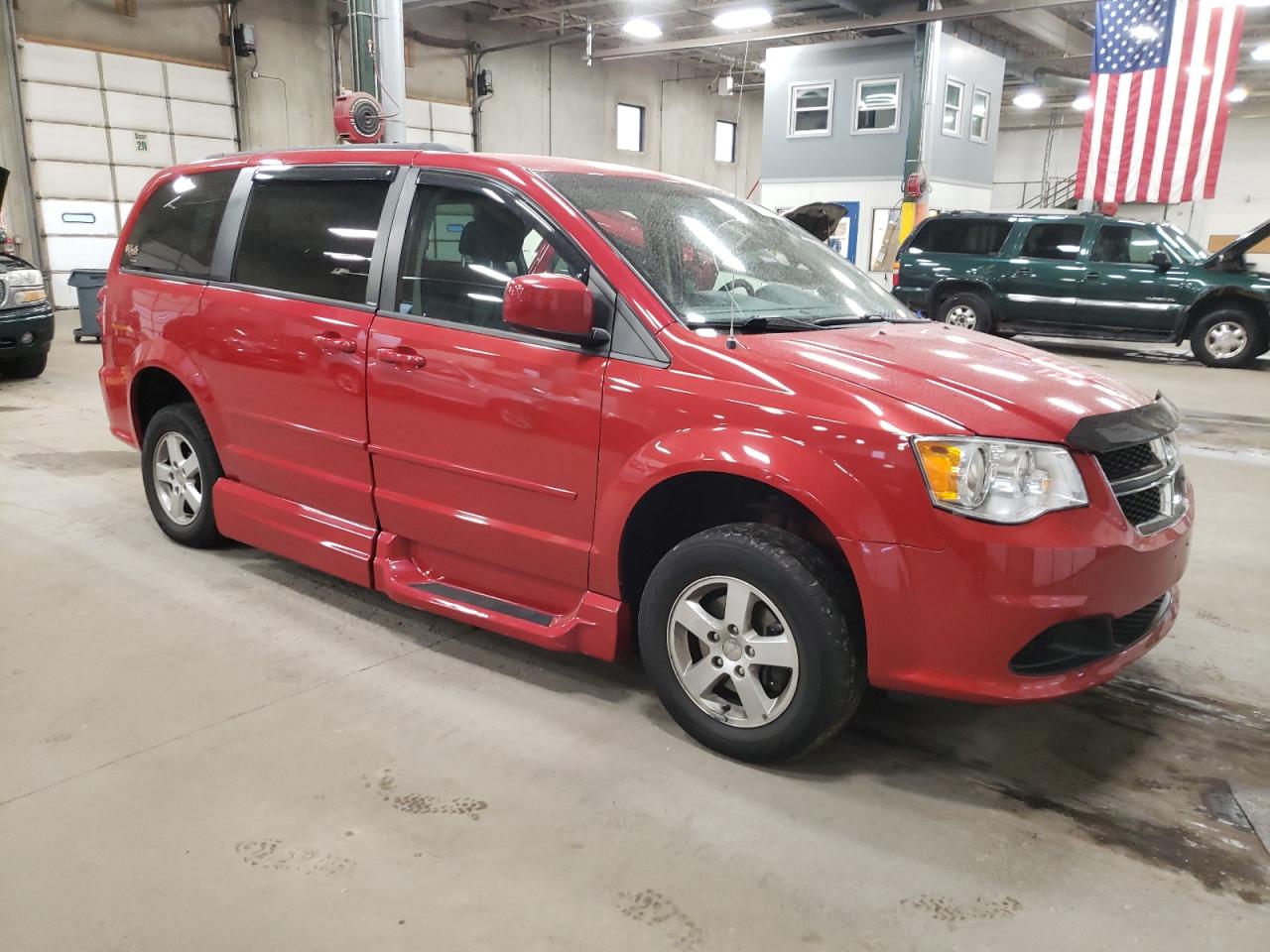 2013 DODGE CARAVAN - Image 4