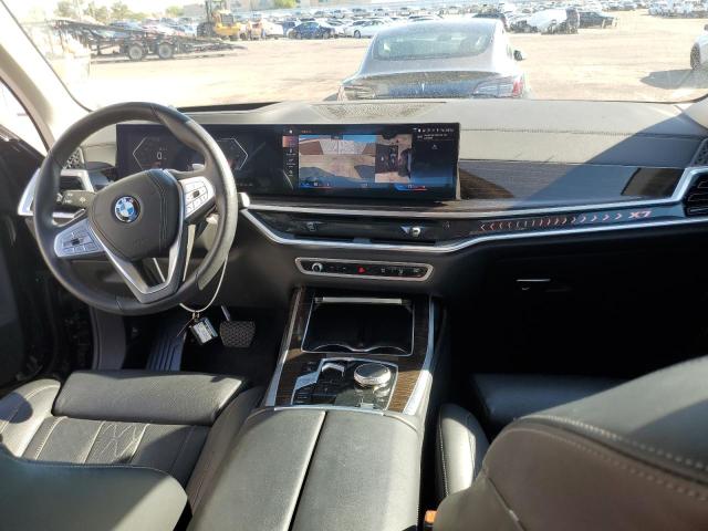 2023 BMW X7 - Image 9