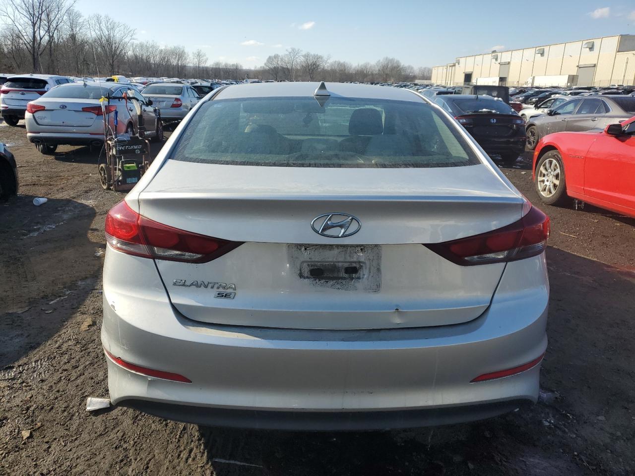 2017 HYUNDAI ELANTRA - Image 6