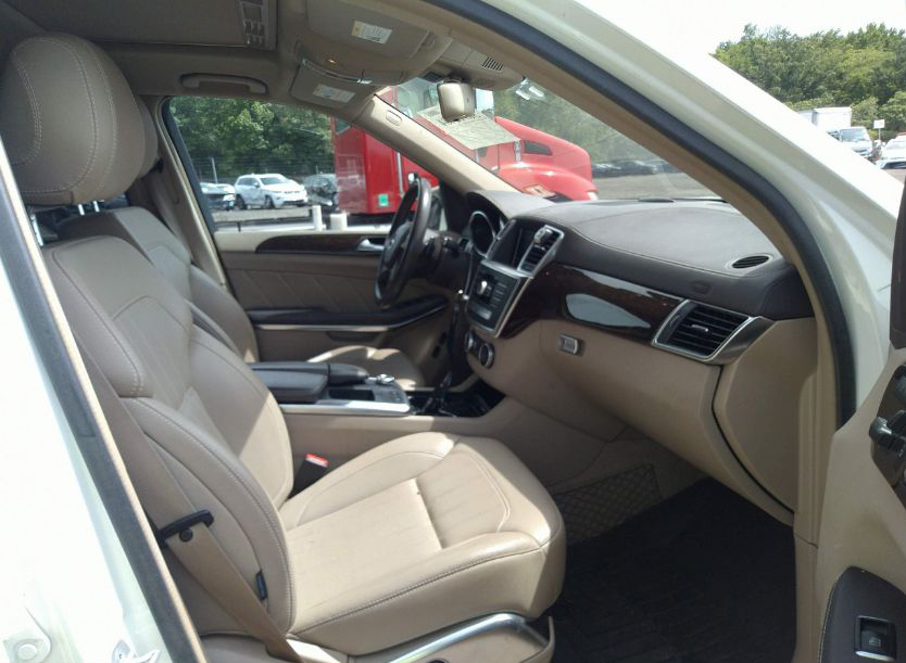 2013 Mercedes-Benz GL 450 - Image 5