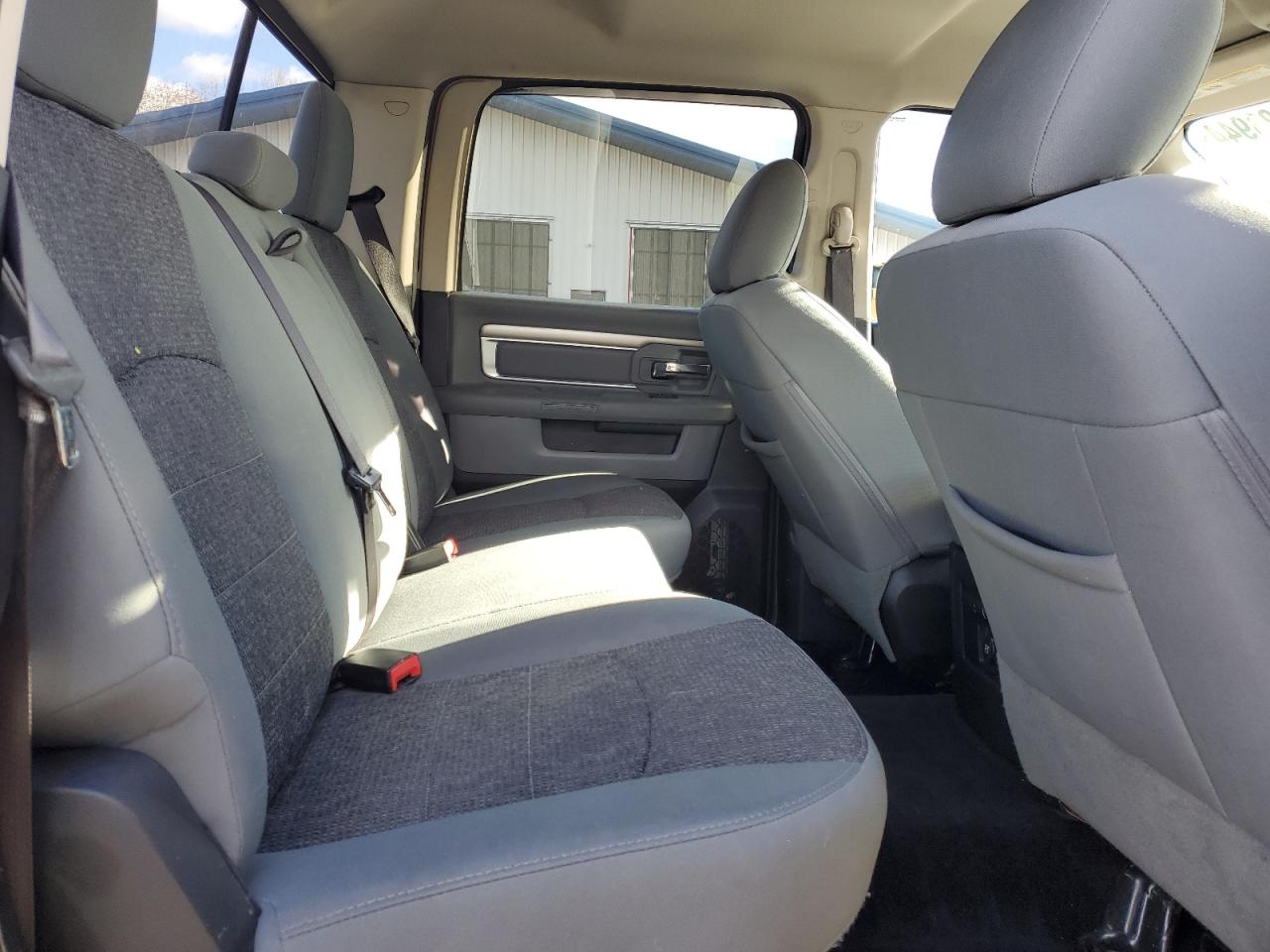 2017 RAM 1500 - Image 10