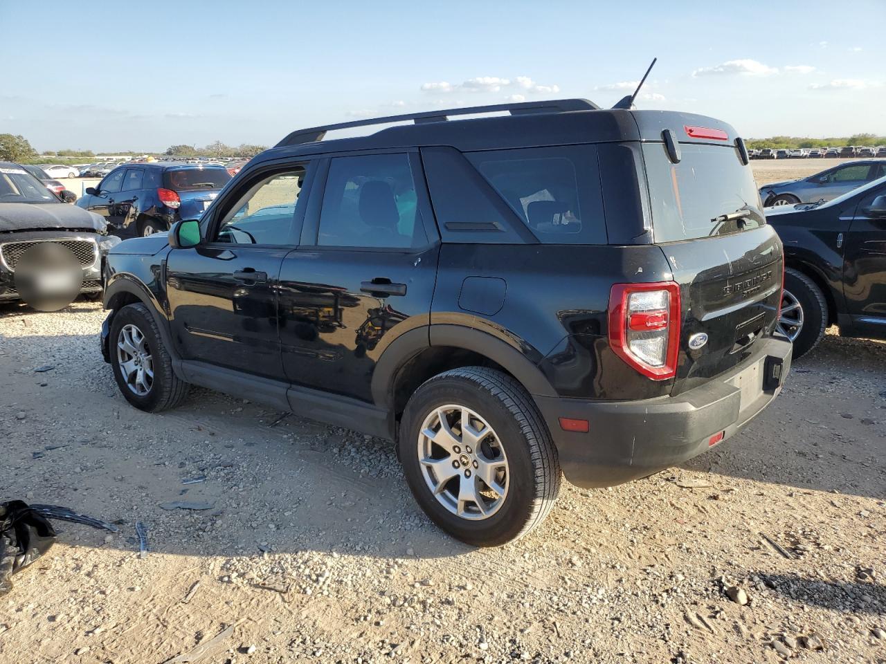 2022 FORD BRONCO BLACK - Image 2