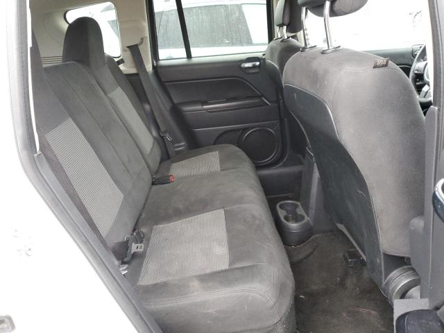 2015 Jeep COMPASS - Image 11