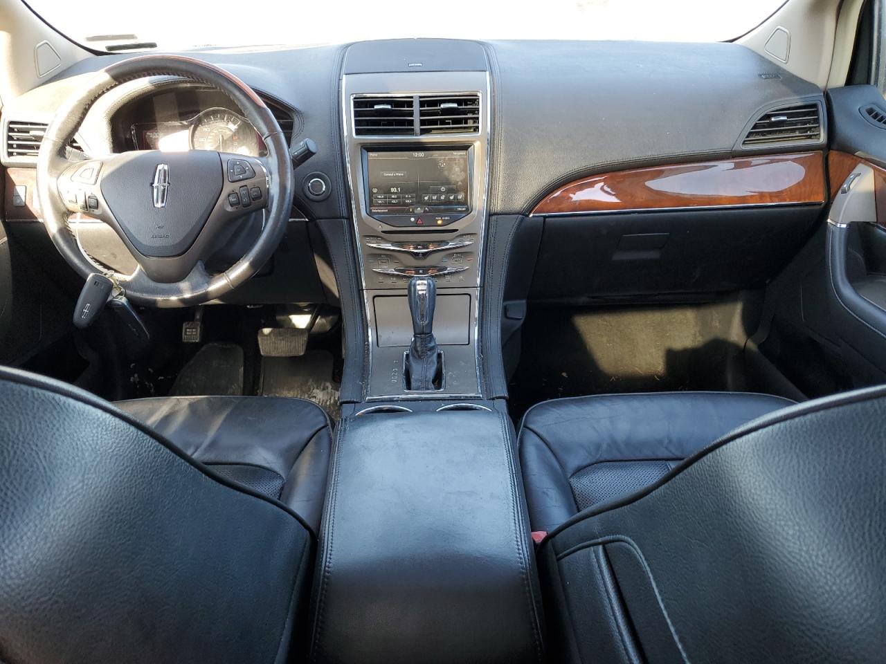 2015 Lincoln MKX - Image 8