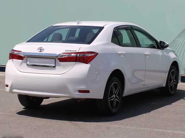 2018 Toyota Corolla - Image 5