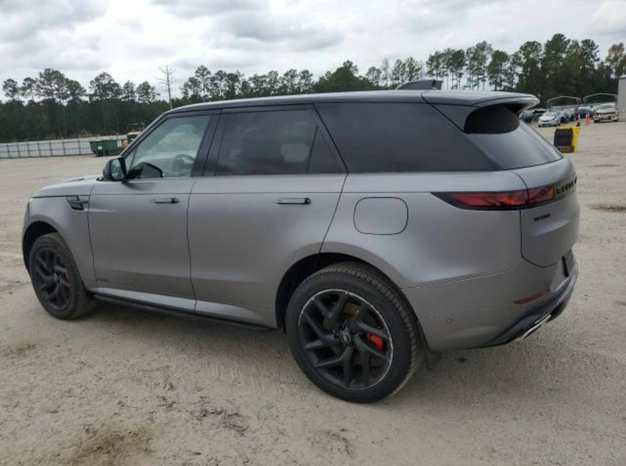 2024 Land Rover Range Rover Sport - Image 5