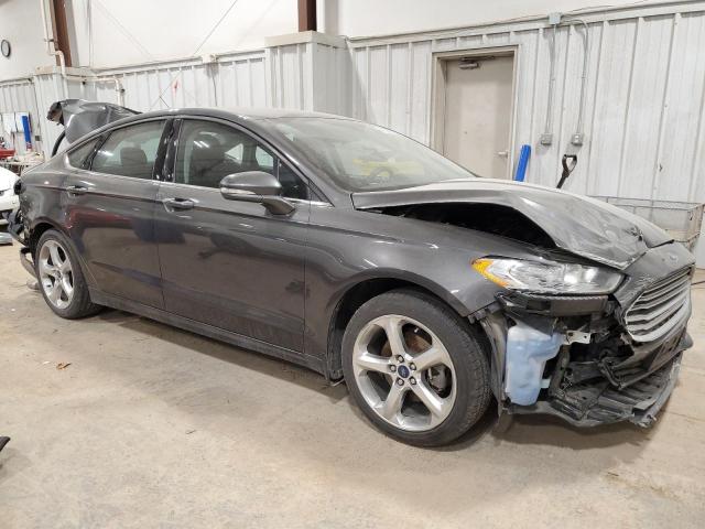 2016 Ford FUSION - Image 4