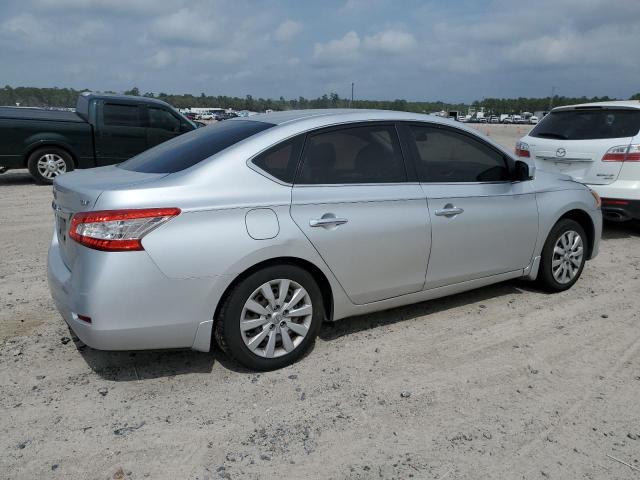 2015 Nissan Sentra - Image 3