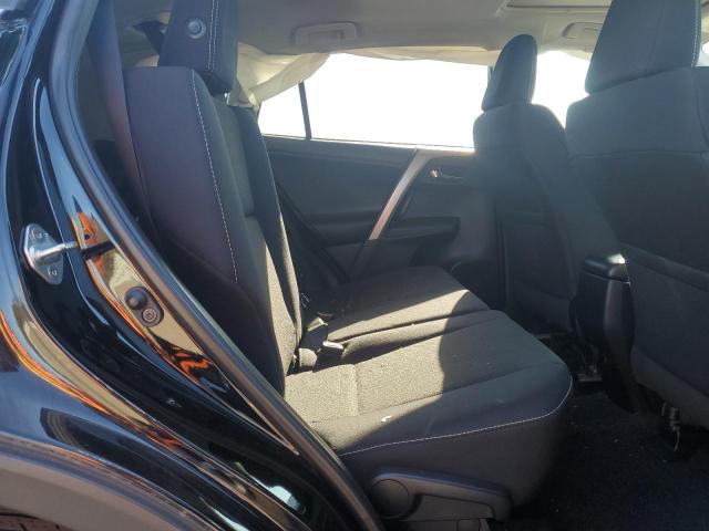 2018 Toyota RAV4 - Image 10