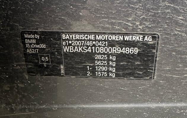 2017 BMW X530d xDrive - Image 11