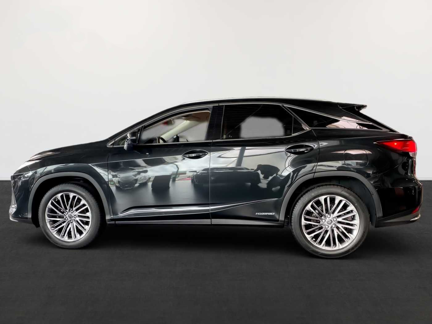 2022 Lexus RX450H - Image 6