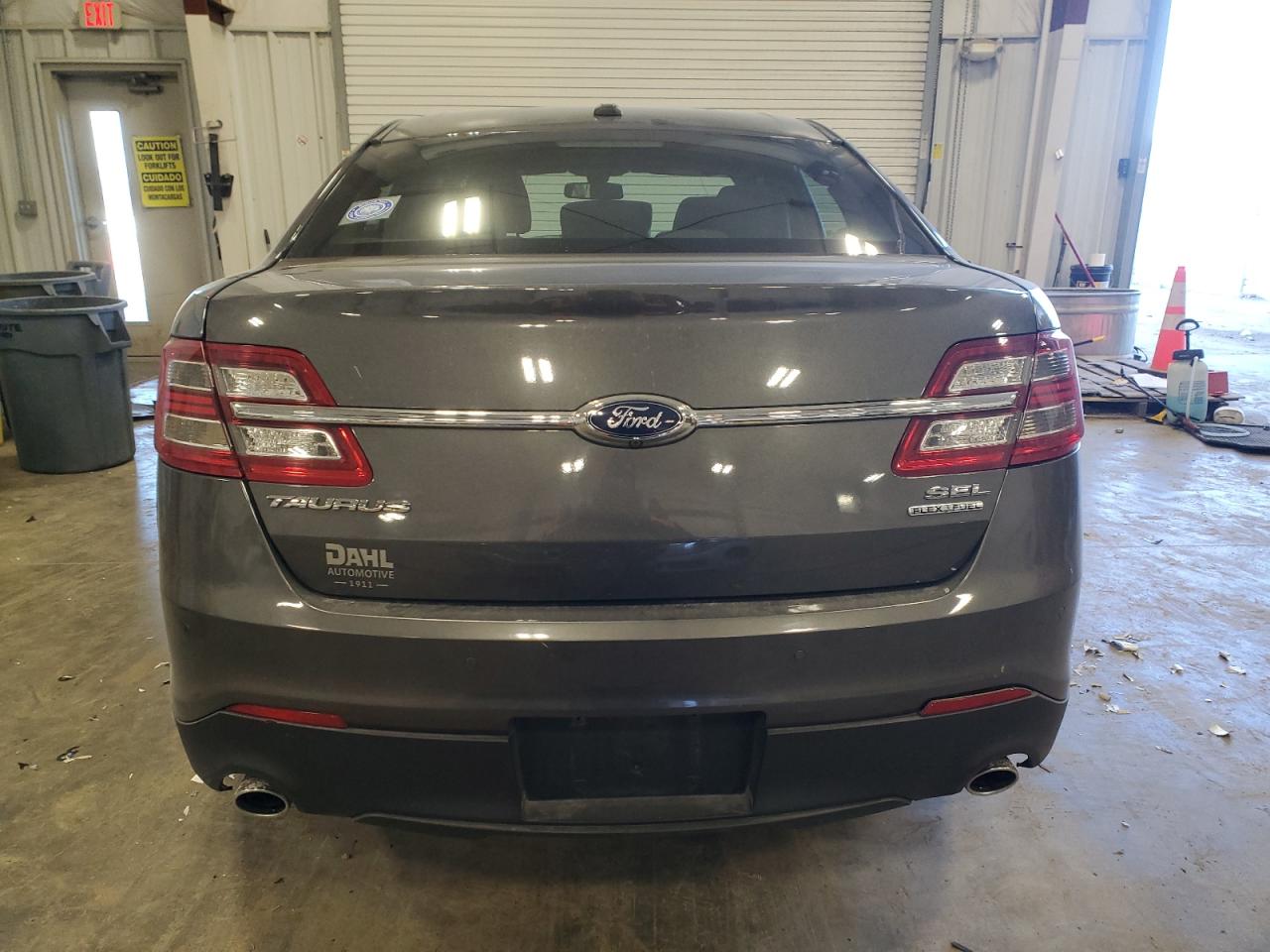 2015 Ford Taurus SEL - Image 6