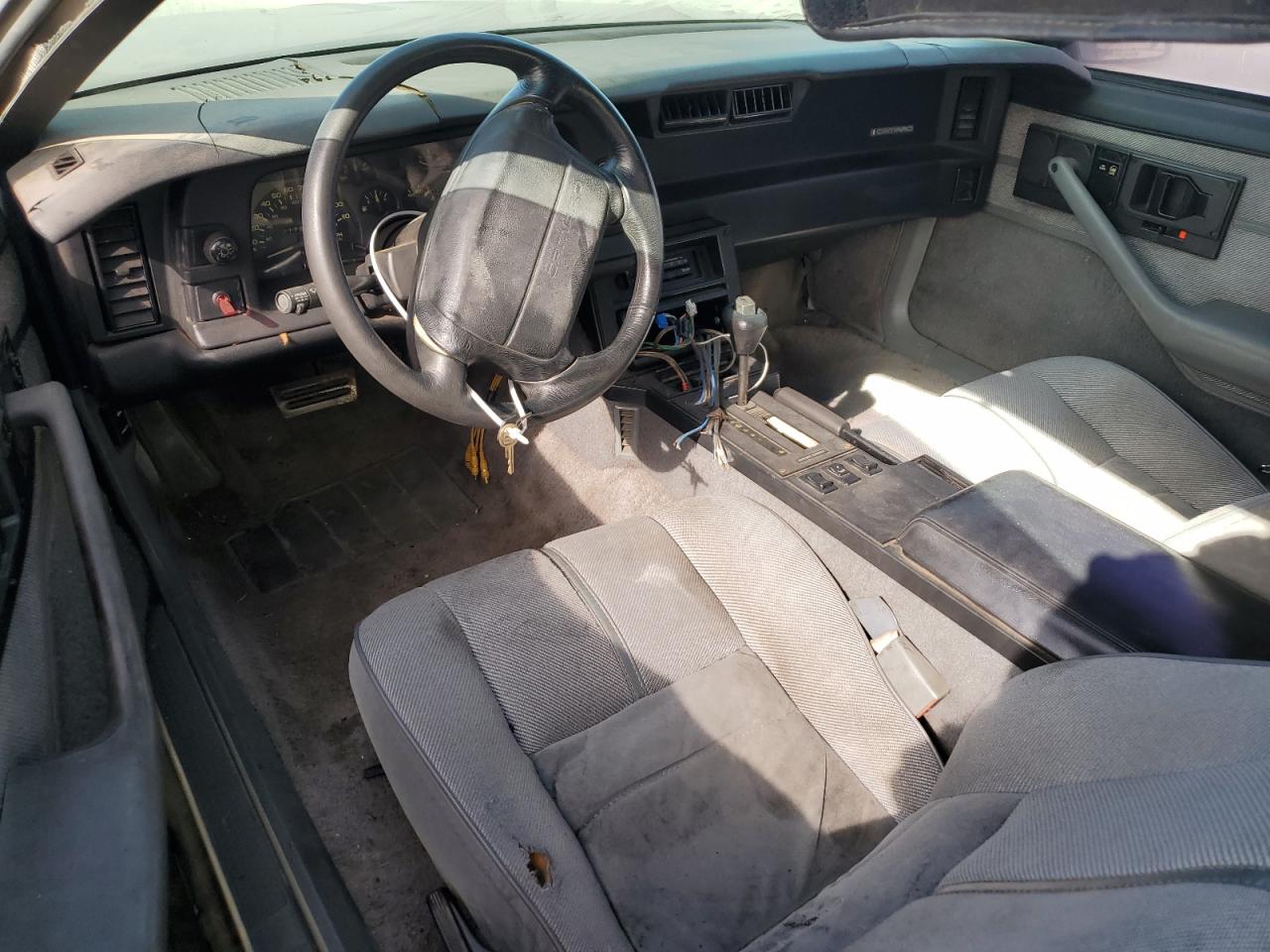 1991 CHEVROLET CAMARO - Image 8