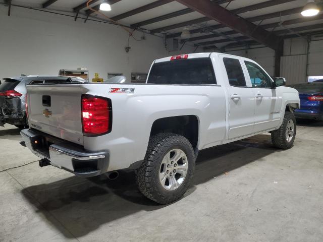 2015 Chevrolet SILVERADO - Image 3