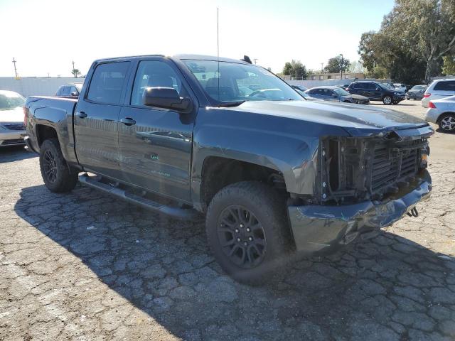 2018 Chevrolet SILVERADO - Image 4