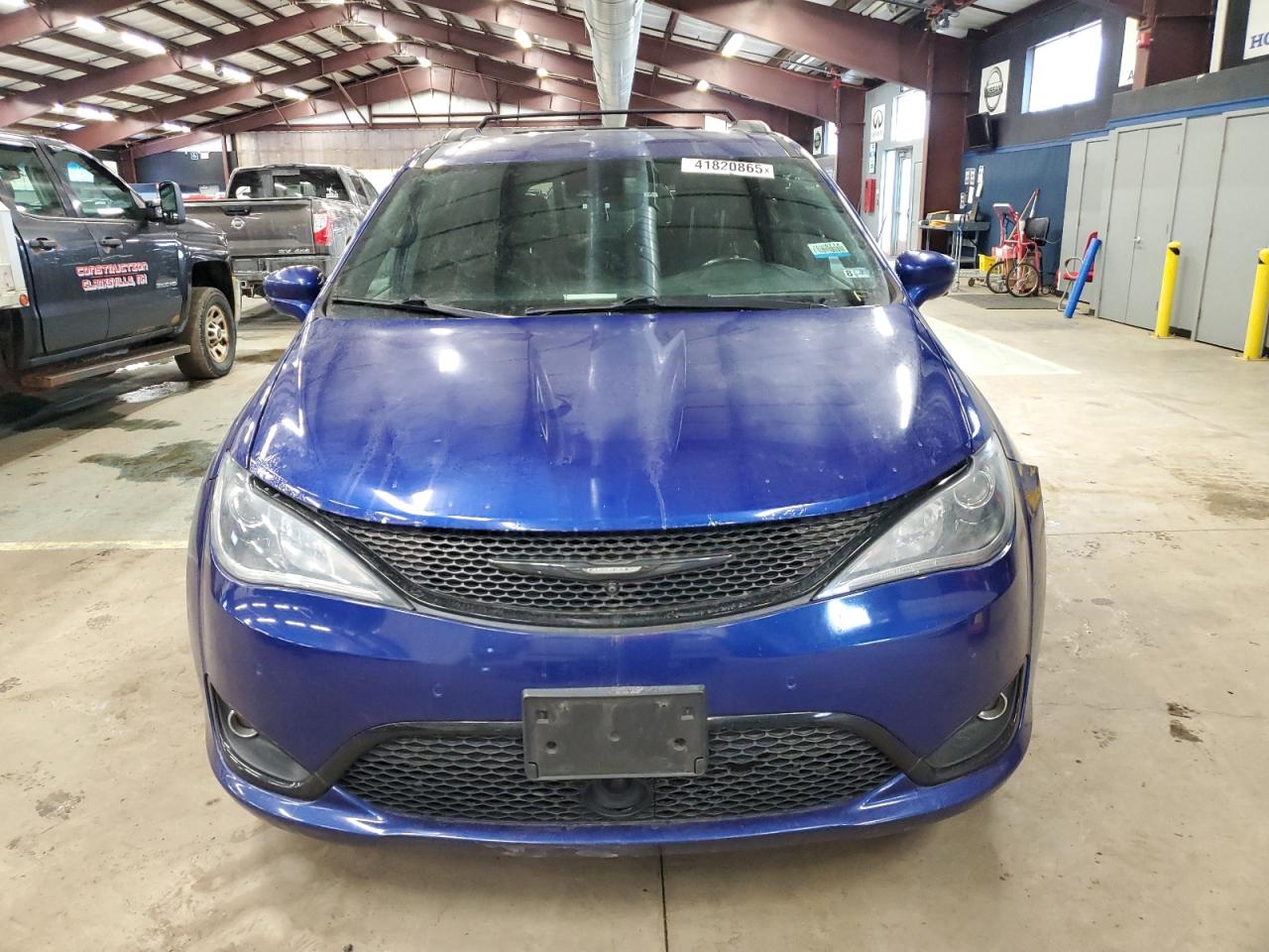 2019 CHRYSLER PACIFICA - Image 5