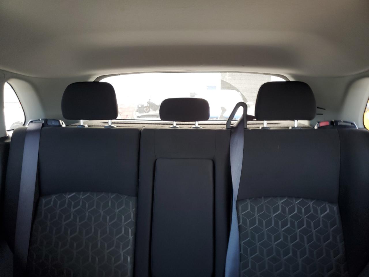 2024 Mitsubishi Outlander - Image 10