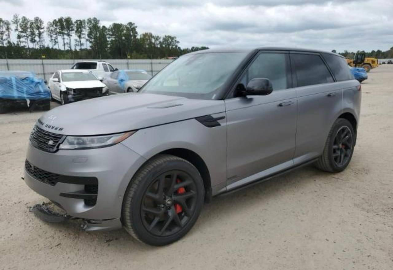 2024 Land Rover Range Rover Sport - Image 3
