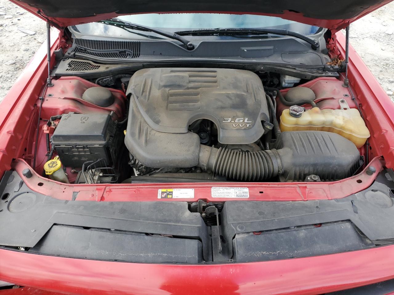 2013 DODGE CHALLENGER RED - Image 11