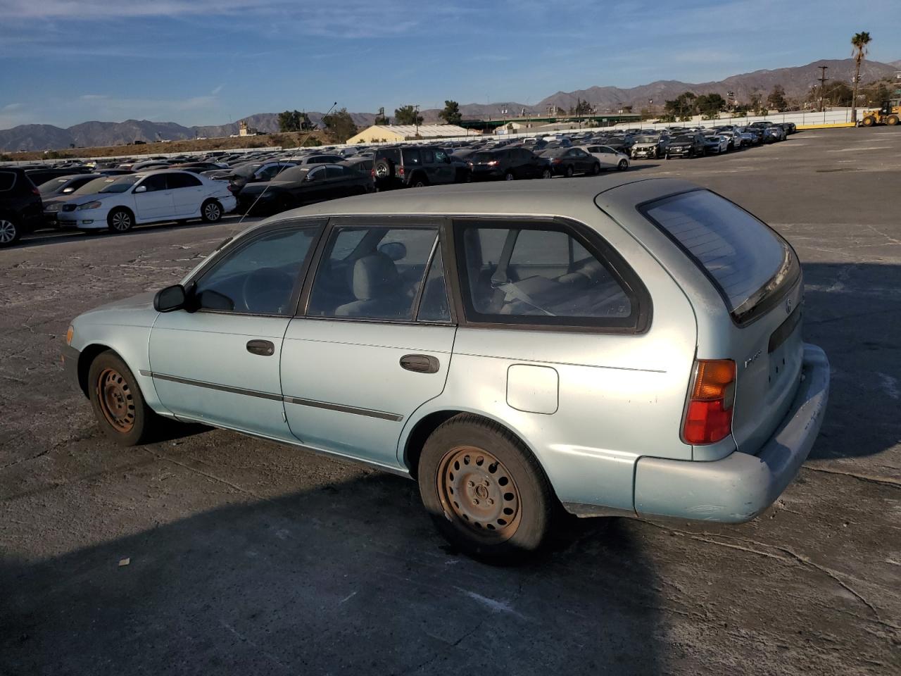 1995 TOYOTA COROLLA - Image 2