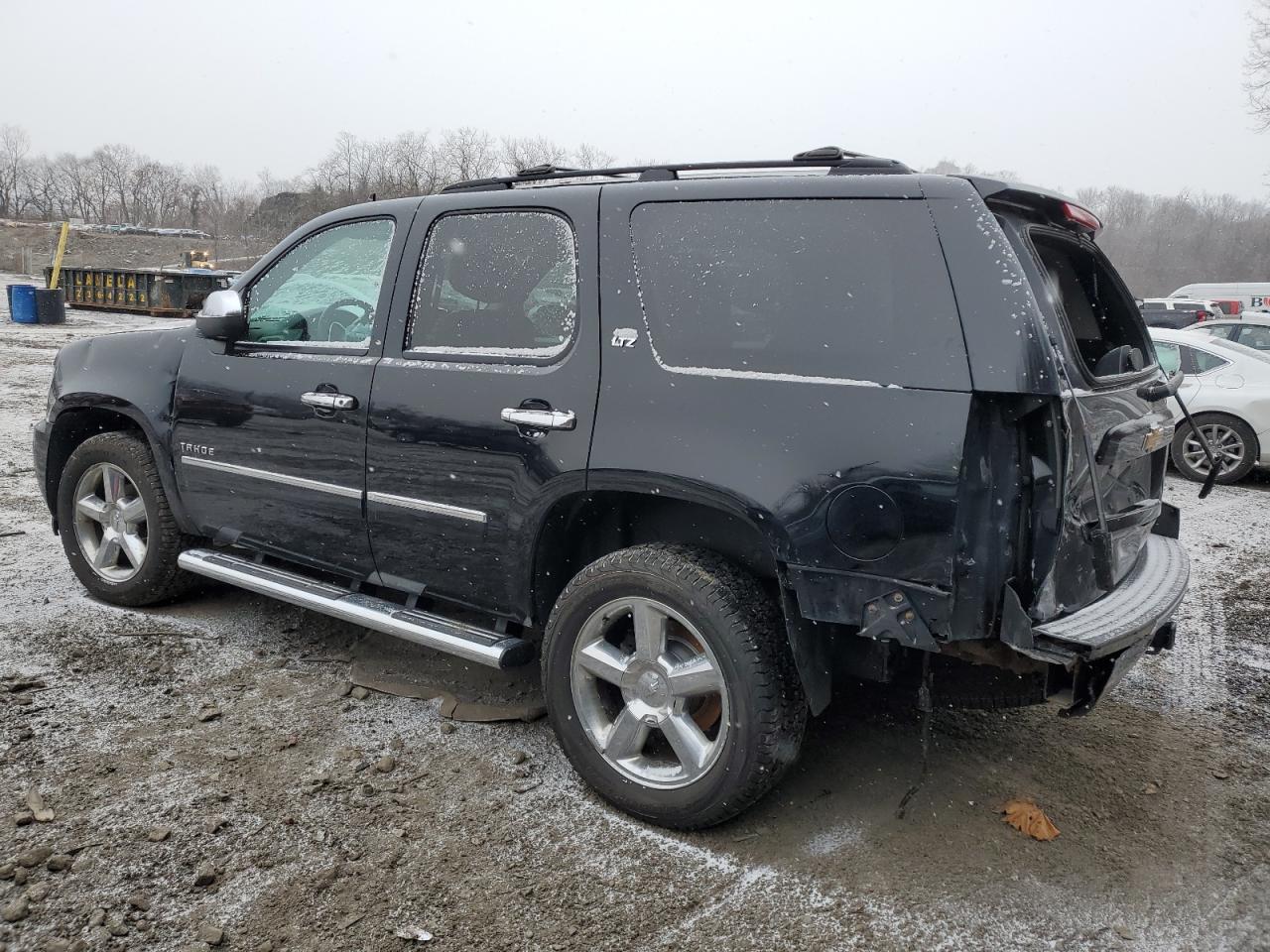 2013 CHEVROLET TAHOE - Image 2