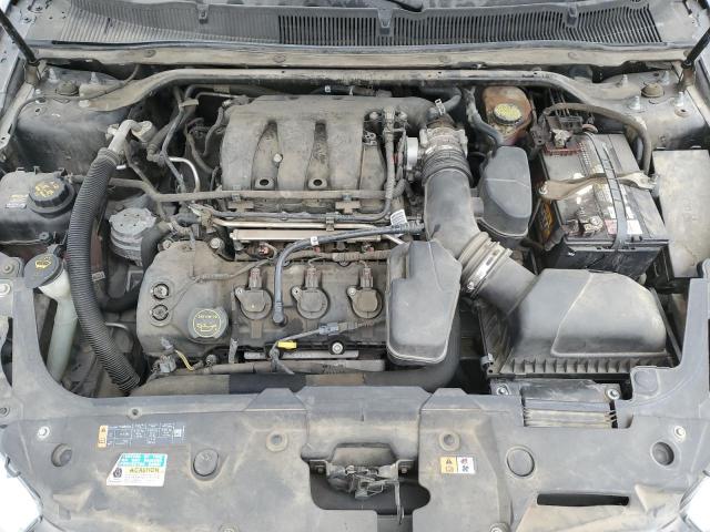 2016 Ford TAURUS - Image 11