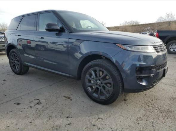 2024 Land Rover Range Rover Sport - Image 3