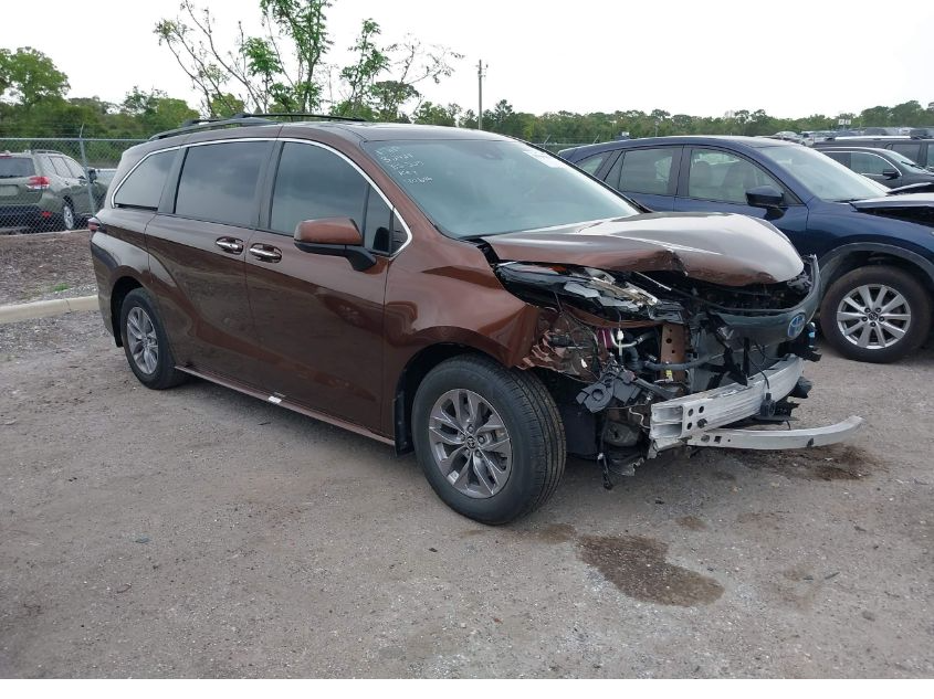 Toyota Sienna